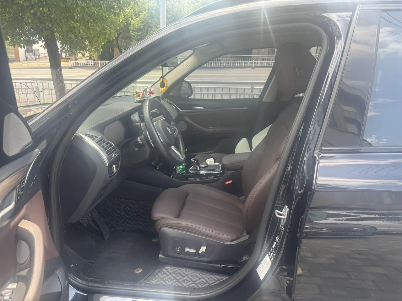 BMW 2022 X3 xDrive30i 2.0T Leading M Obsidian Night Kit (Changed to 2) Automatic Gear 4