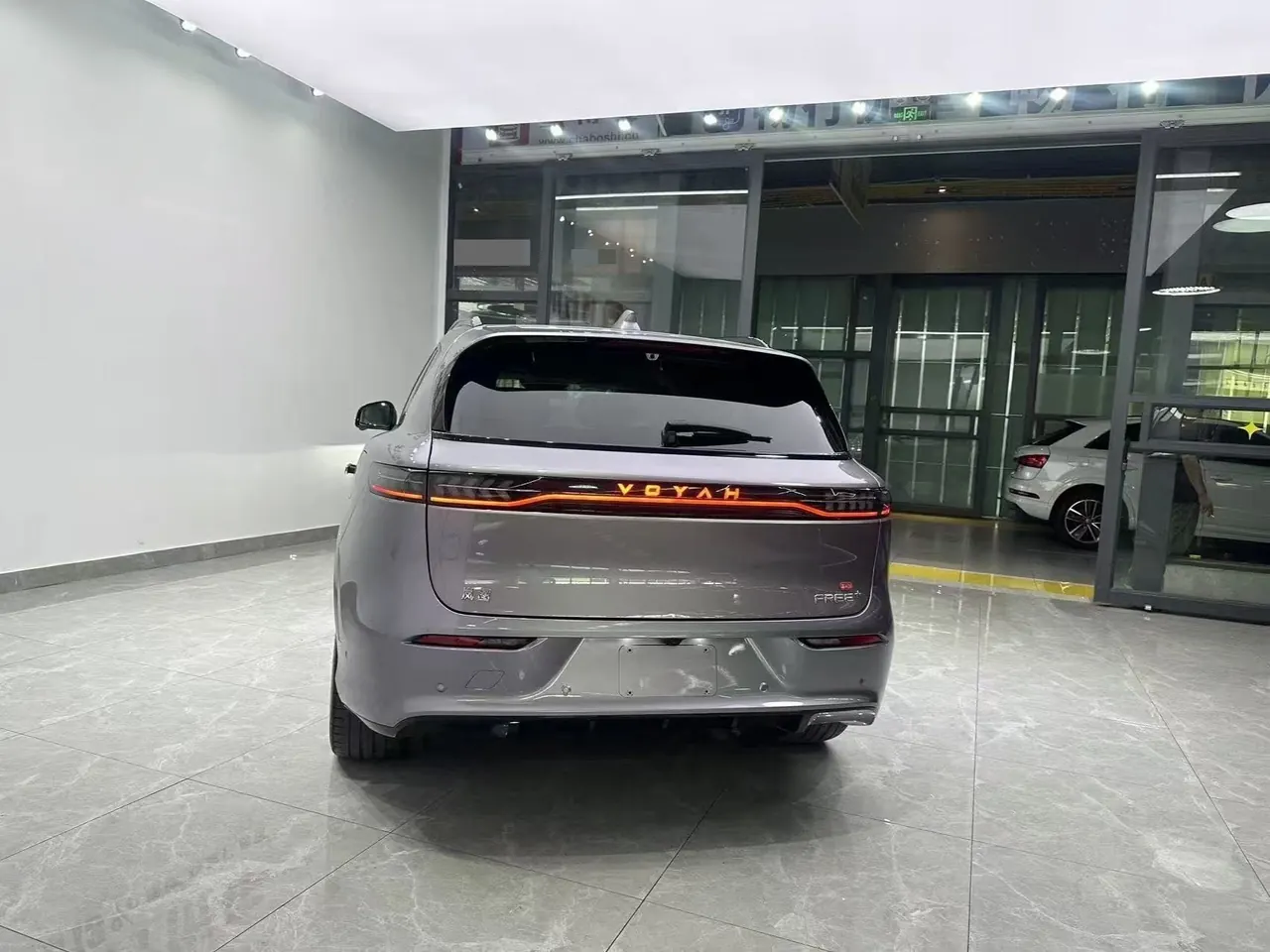 Voyah 2025 FREE four-wheel drive dry Kun version of automatic gear 4