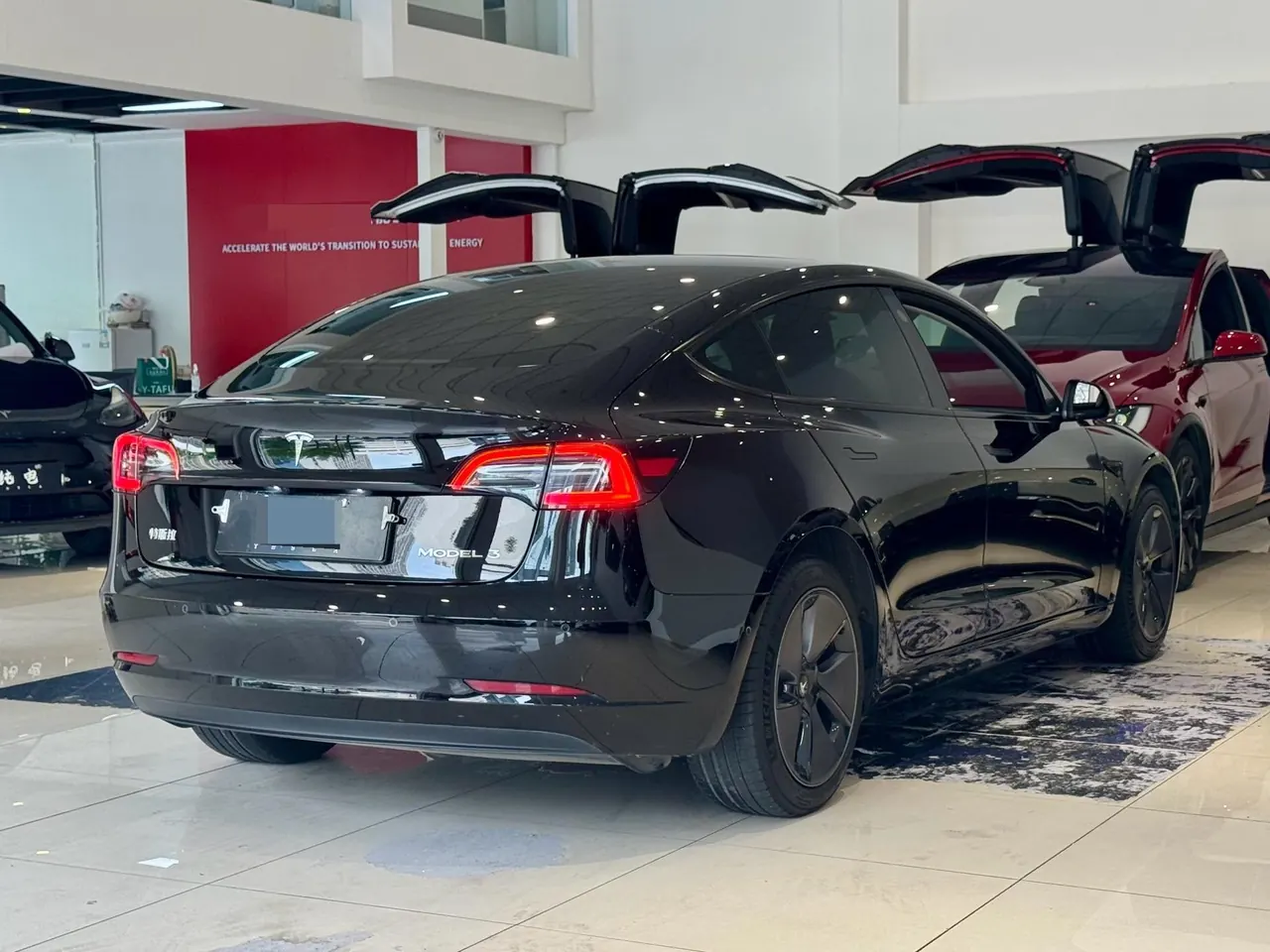 Tesla 2022 Model 3 rear-wheel drive version of automatic transmission 14