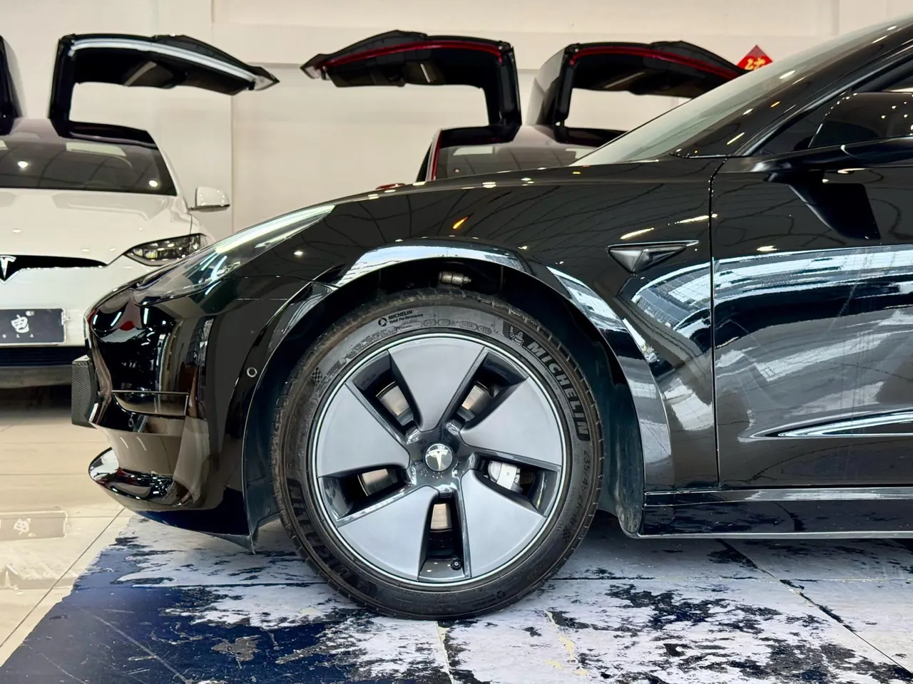 Tesla 2022 Model 3 rear-wheel drive version of automatic transmission 15