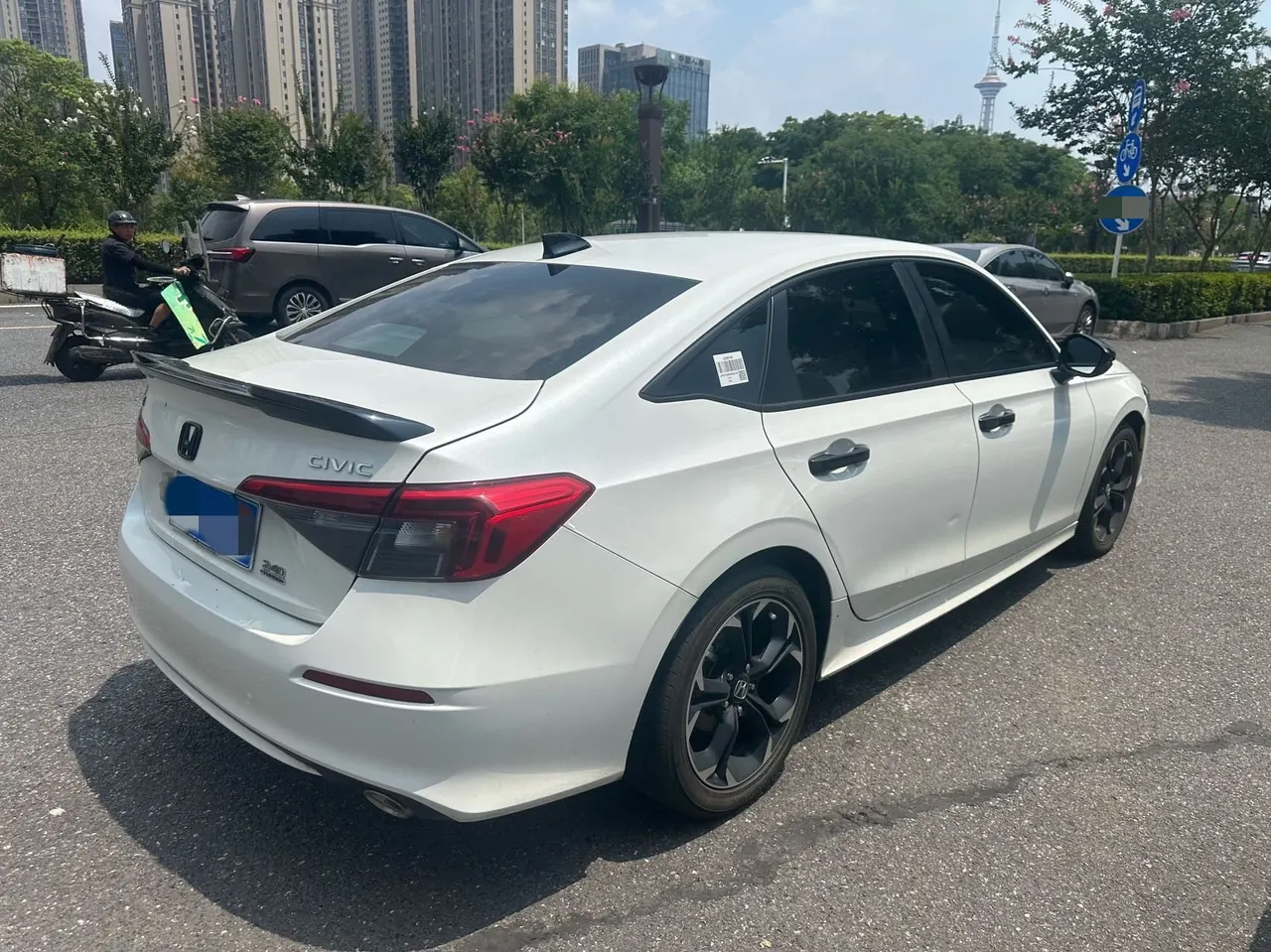 Honda 2022 Civic 1.5T Stepless 240TURBO Combustion Edition Automatic Gear 4