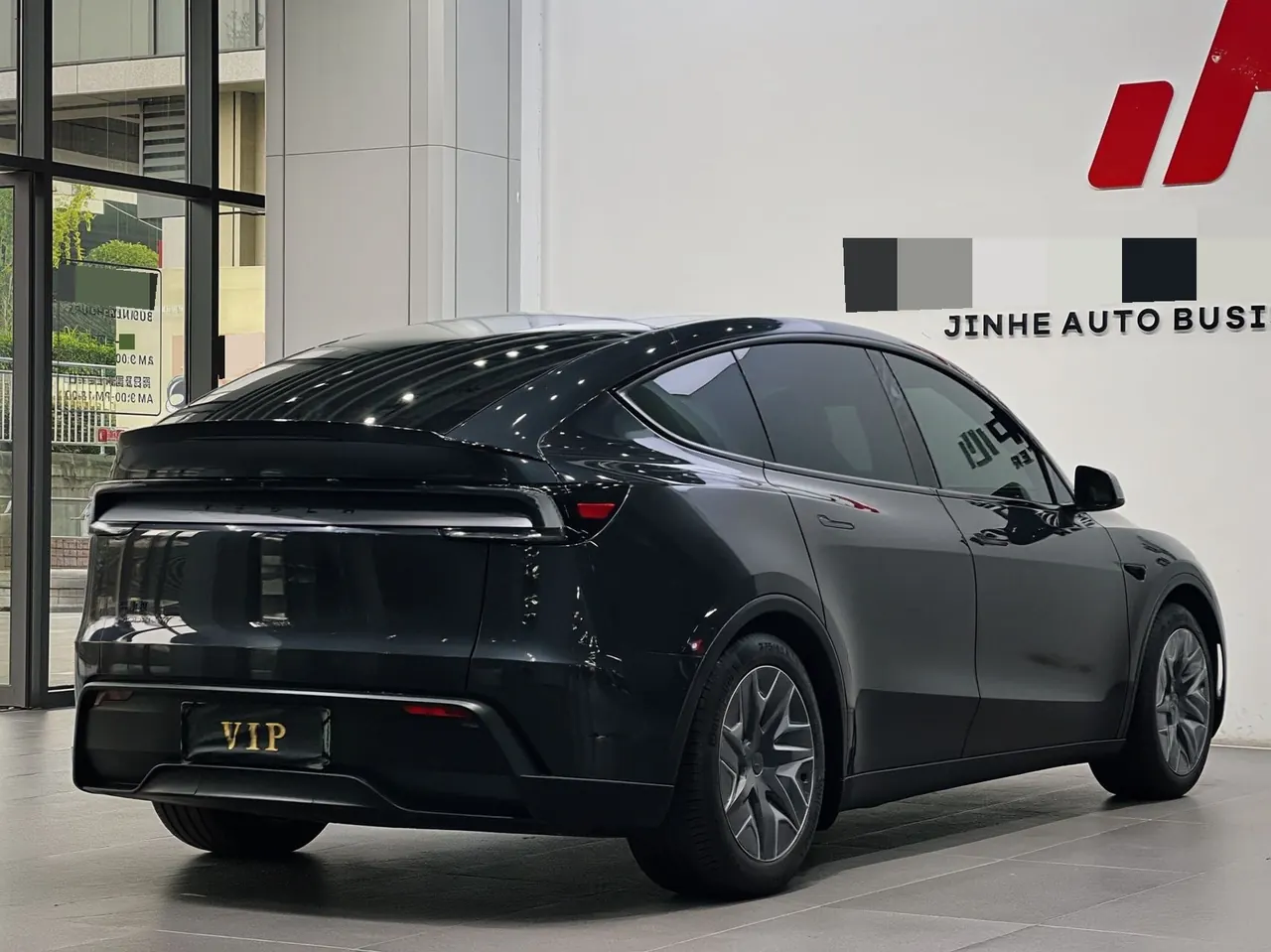Tesla 2025 Model Y L Long Endurance All-Wheel Drive Automatic Transmission 3