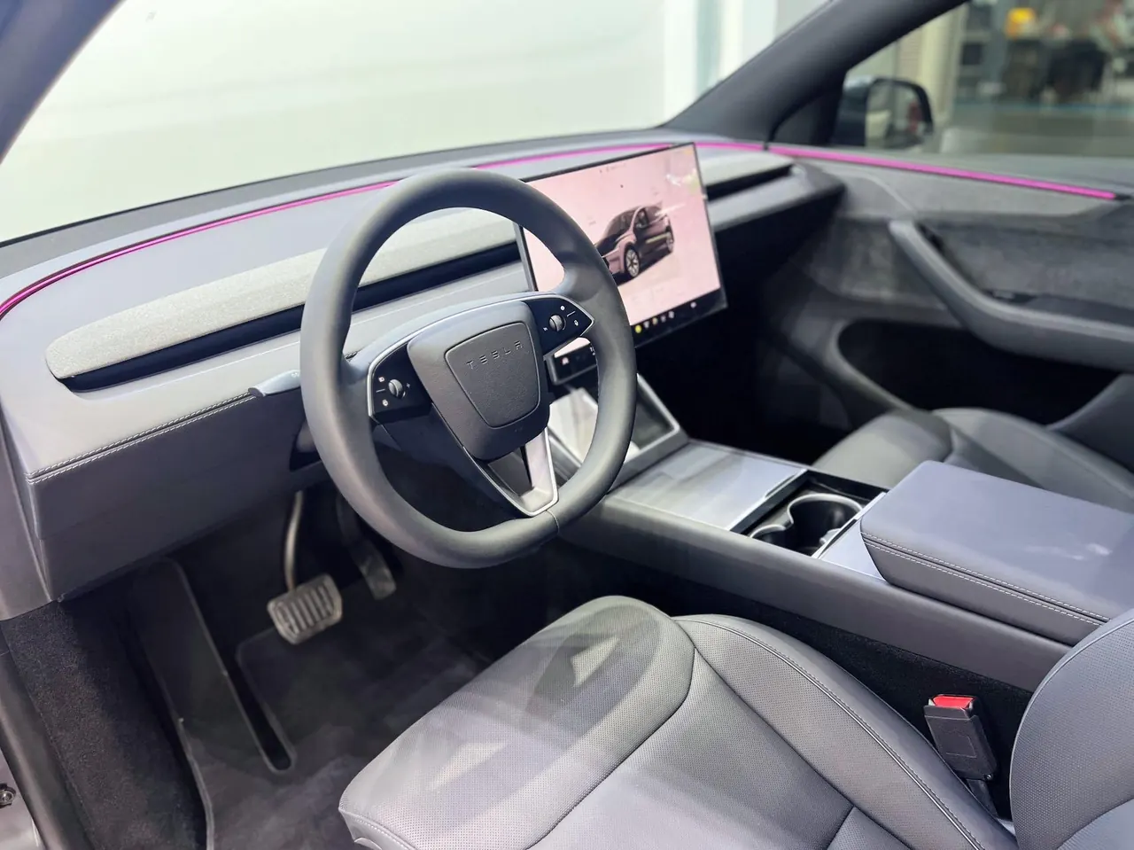 Tesla 2025 Model Y L Long Endurance All-Wheel Drive Automatic Transmission 7
