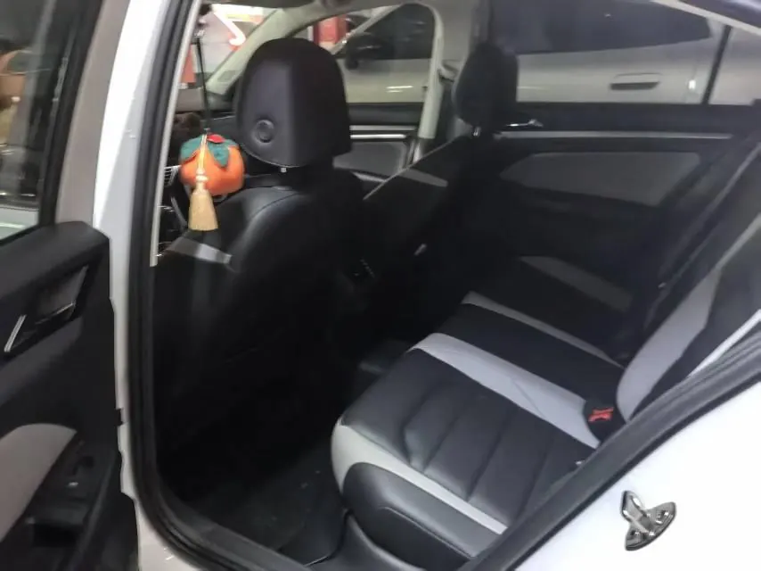 Volkswagen 2023 Bora 1.4TSI 280TSI Zunxing Edition Automatic Gear 3