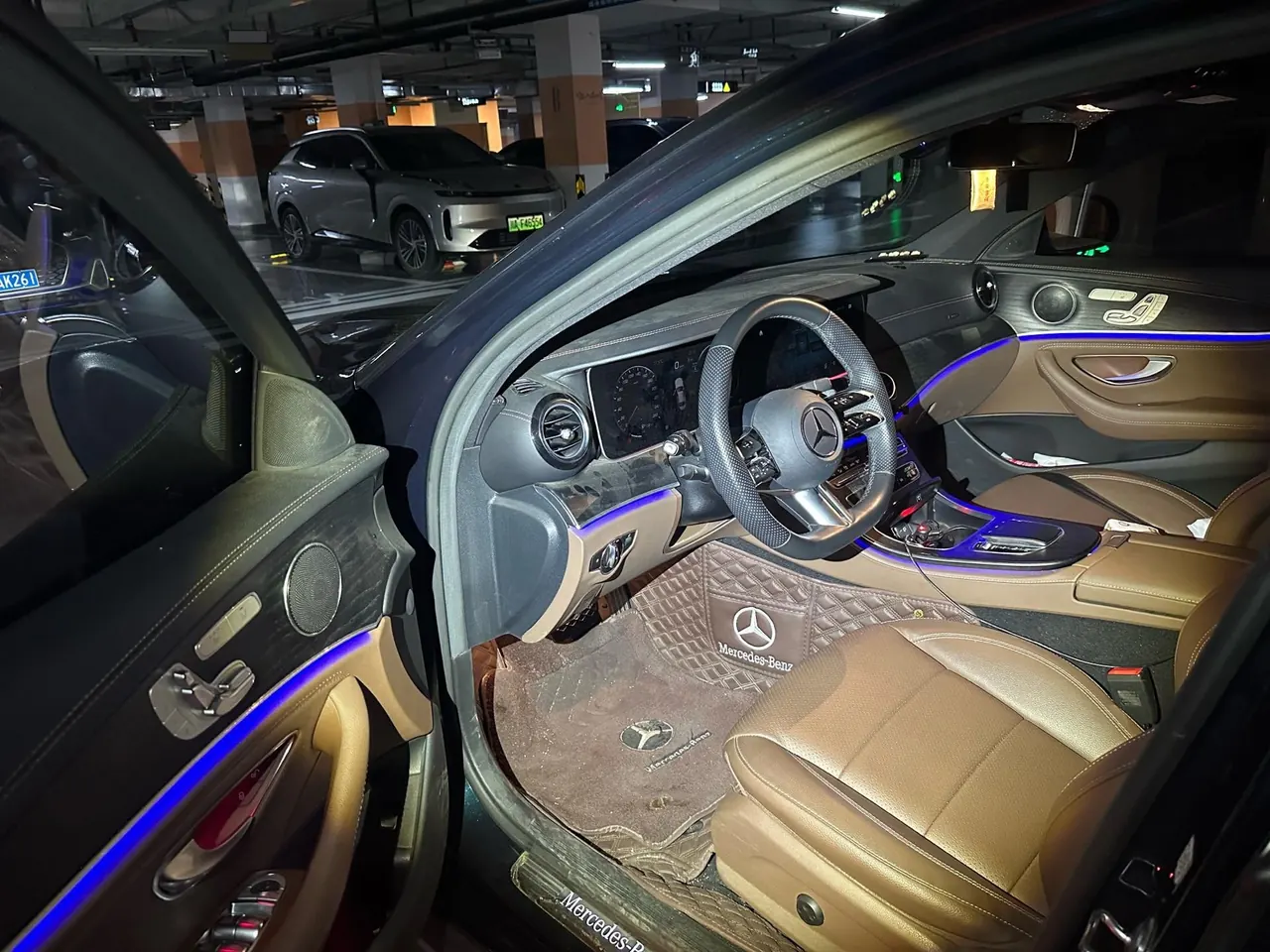 Mercedes Benz E-Class 2023 E 300 L 2.0T Sports Fashion Automatic Gear 3