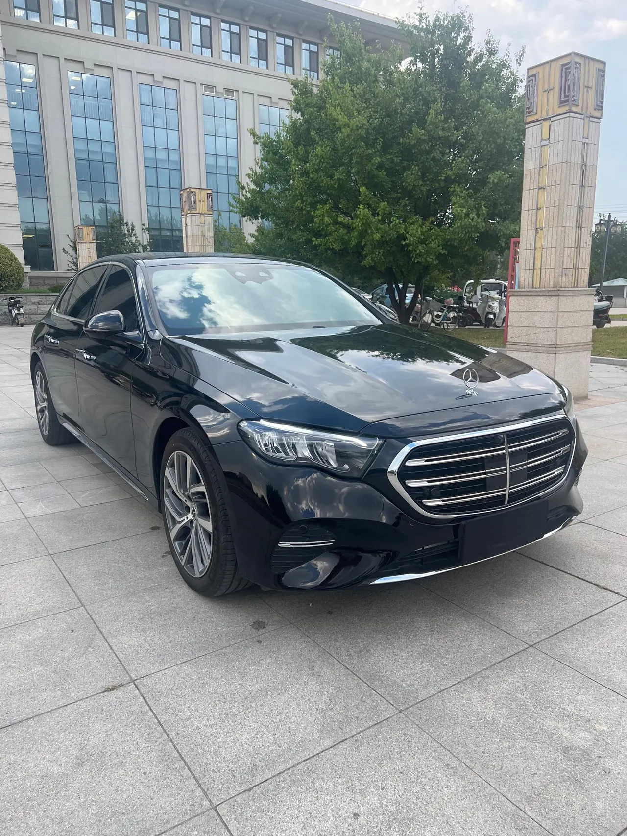 Mercedes Benz E-Class 2025 model E 300 L 48V 2.0T Luxury Edition Automatic 9