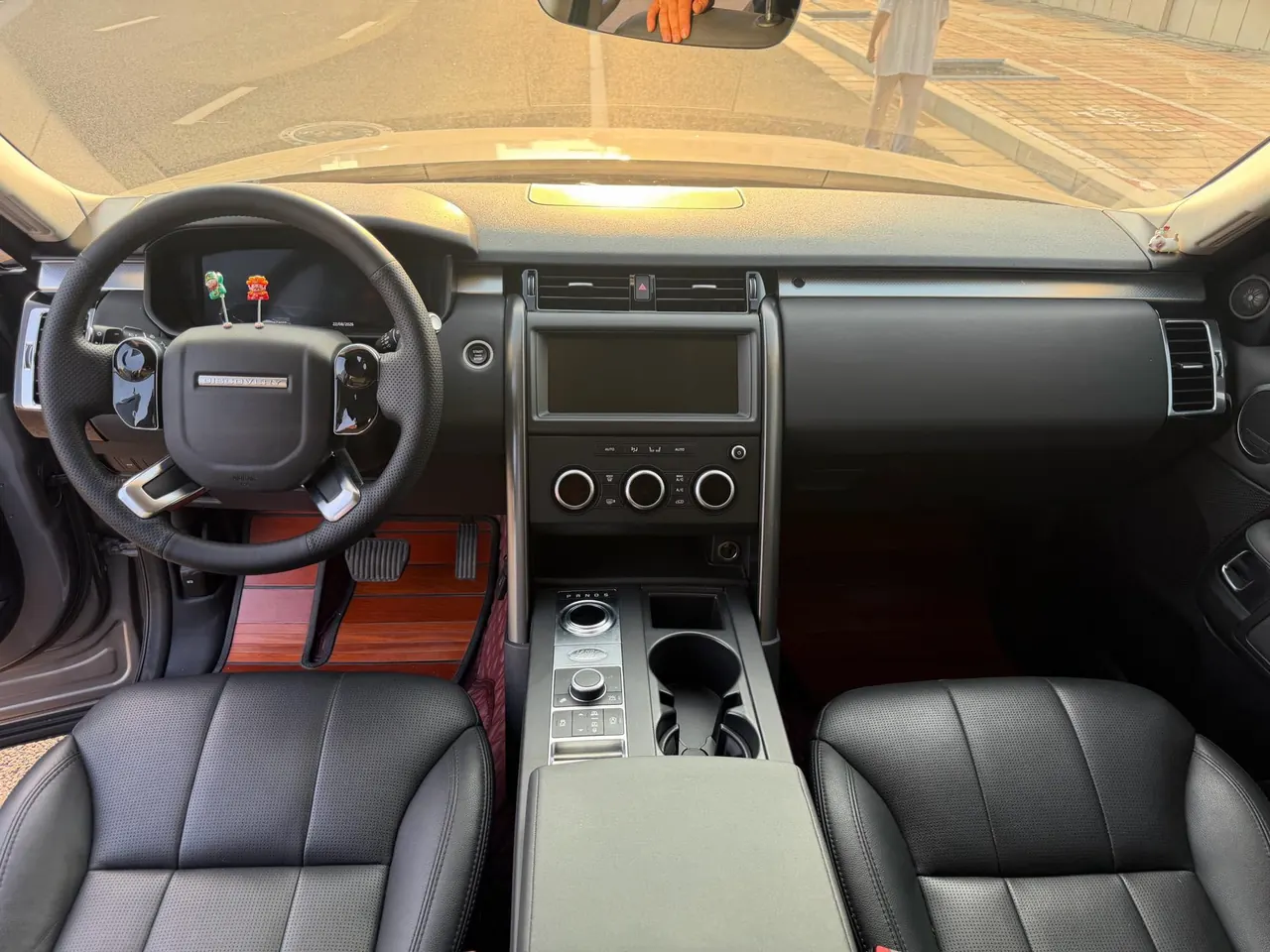 Land Rover Discovery (Imported) 2020 Discovery 53.0 T V6 30th Anniversary Special Edition Automatic Gear 9