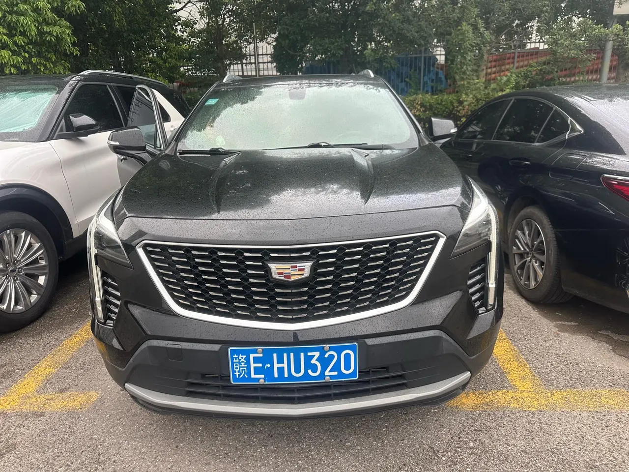 Cadillac 2020 XT4 2.0T 28T Two-Drive Leading Automatic Gear 2
