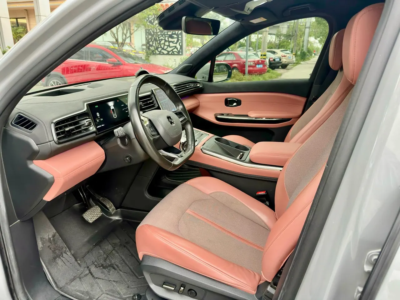NIO 2020 EC 6 605KM Sports Edition Automatic Gear 4