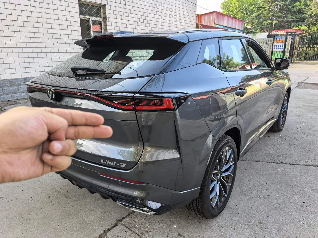 ChangAn 2025 UNI-Z Smart Electric iDD 1.5 Stepless 125km Smart New Blue Whale Warship Automatic Gear 3
