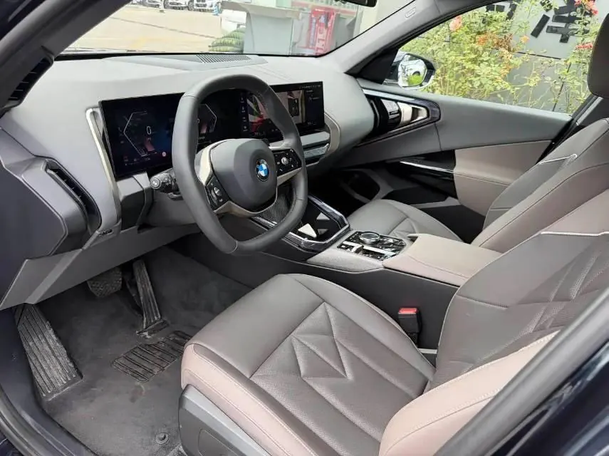 BMW 2025 X3 xDrive25L 2.0T luxury set automatic gear 5