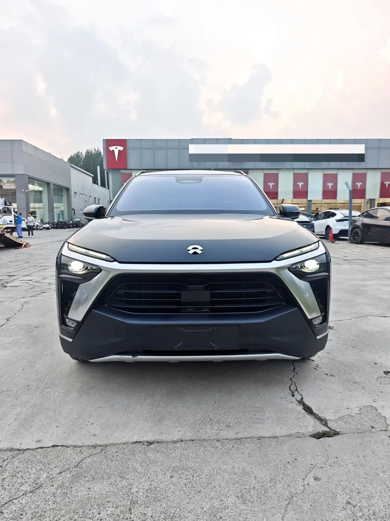 NIO 2020 ES8 benchmark 415KM 6-seat automatic gear 2