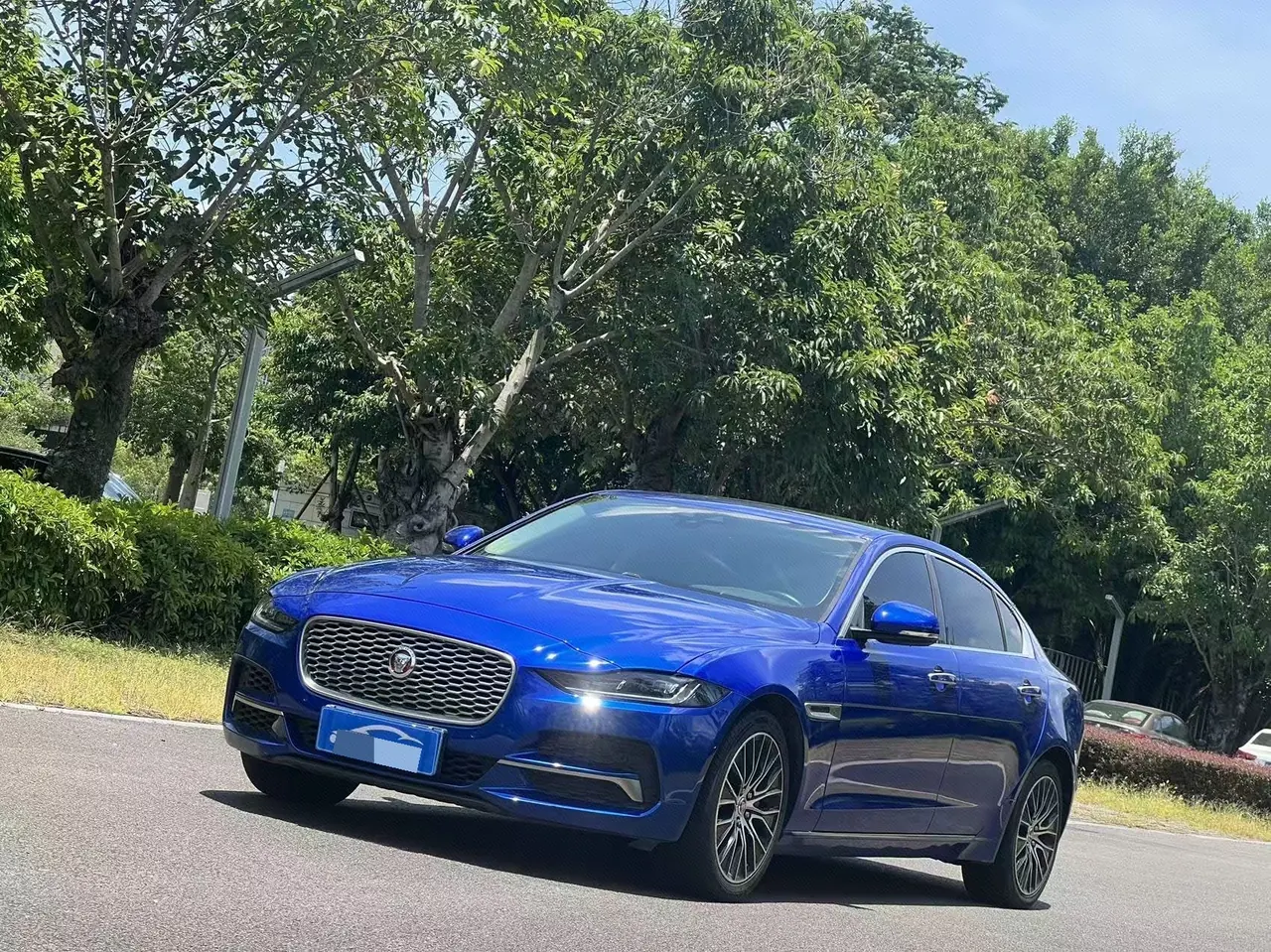 Open image lightbox: Jaguar 2020 XEL 2.0T 200PS S Enterprising and Elegant Automatic Gear