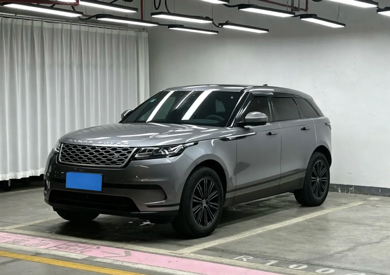 Open image lightbox: Land Rover Range Rover Star Pulse (Imported) 2020 Range Rover Star Pulse 2.0T P250 Automatic Gear