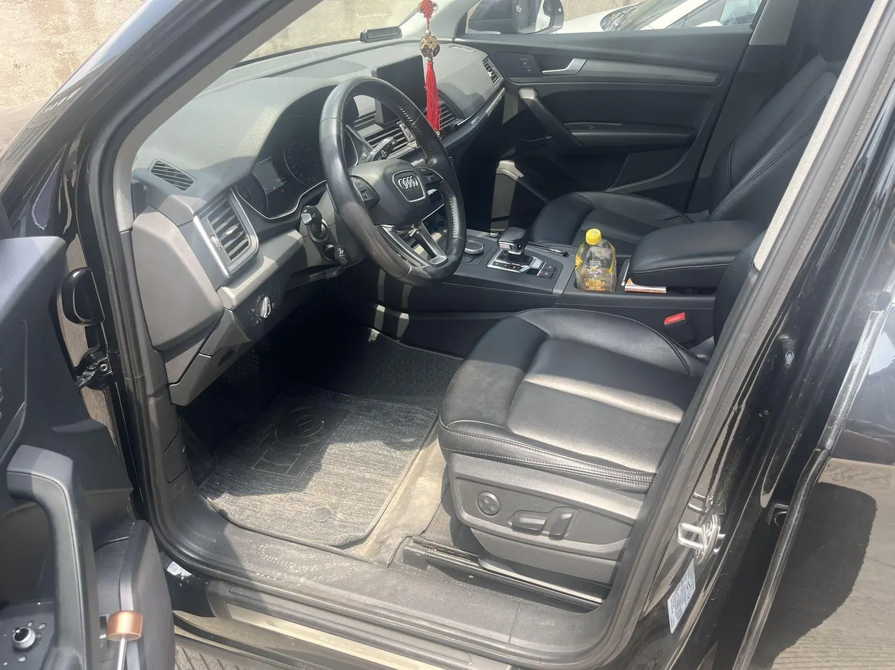 Audi 2020 Q5L 2.0TFSI 40TFSI enjoy aggressive automatic transmission 3