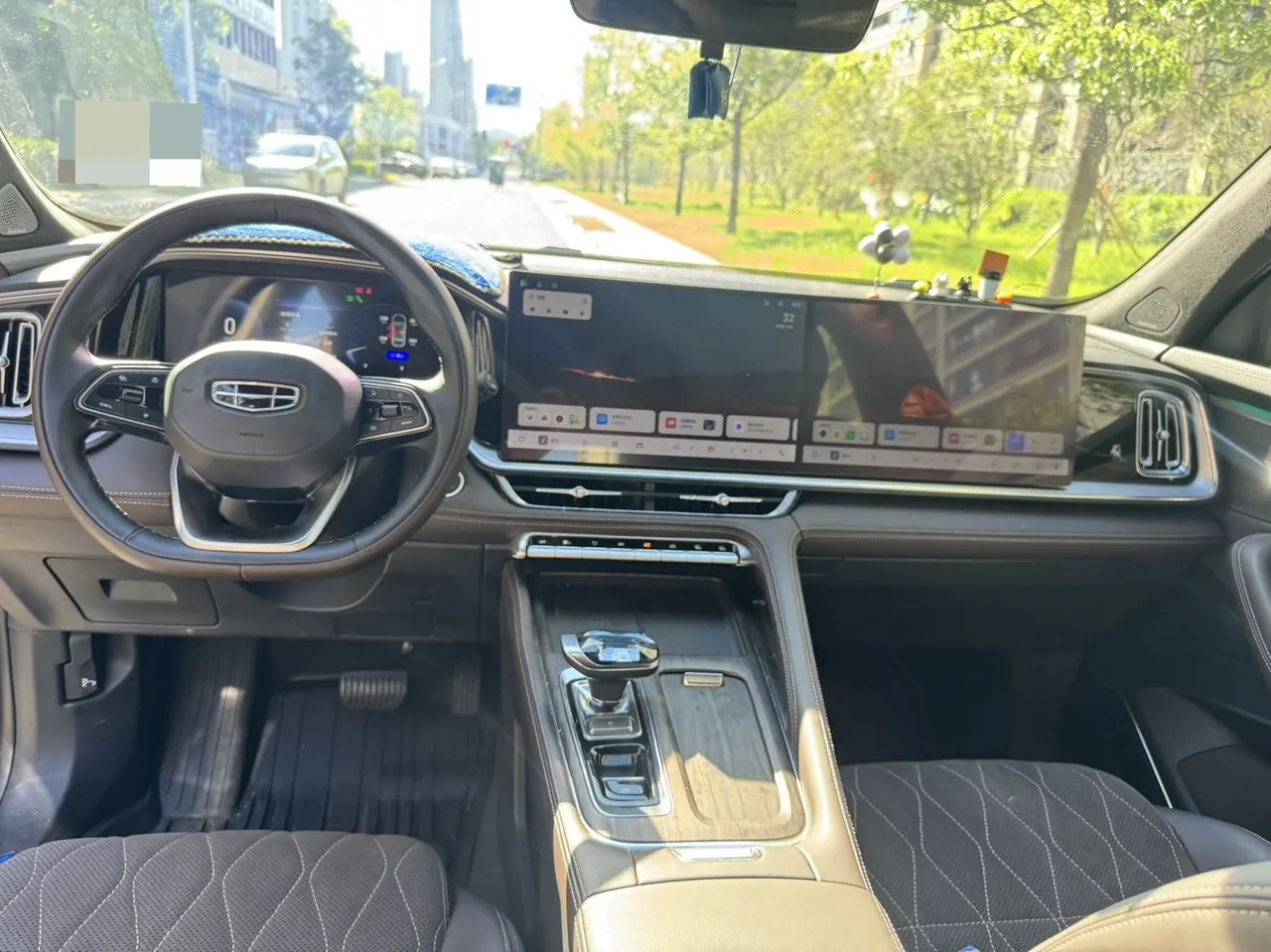 Geely 2026 XingyueL (Monjaro) 2.0TD Oriental Obsidian Edition Automatic Gear 7
