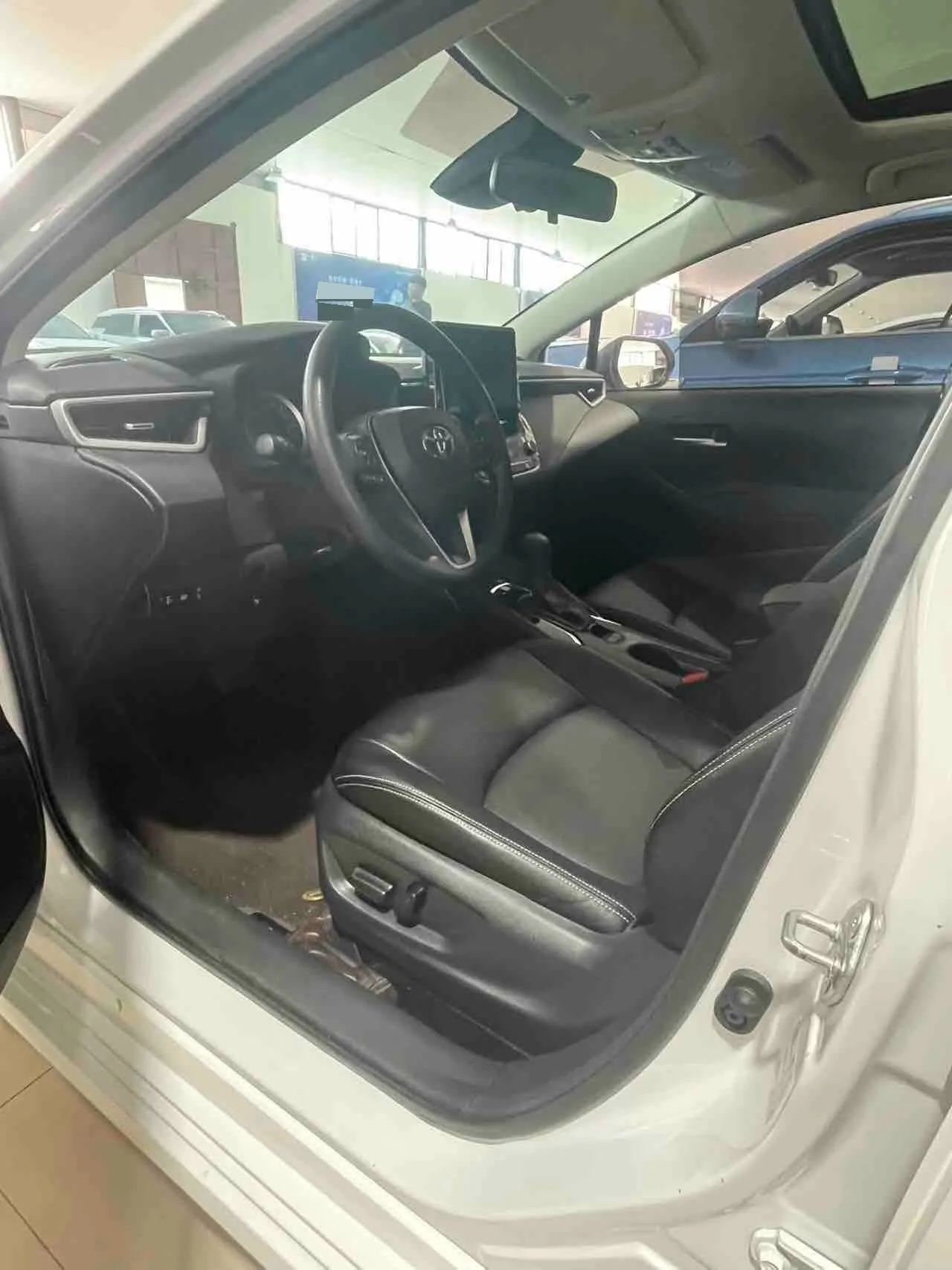 Toyota 2021 corolla 1.2T stepless elite PLUS version of automatic gear 5