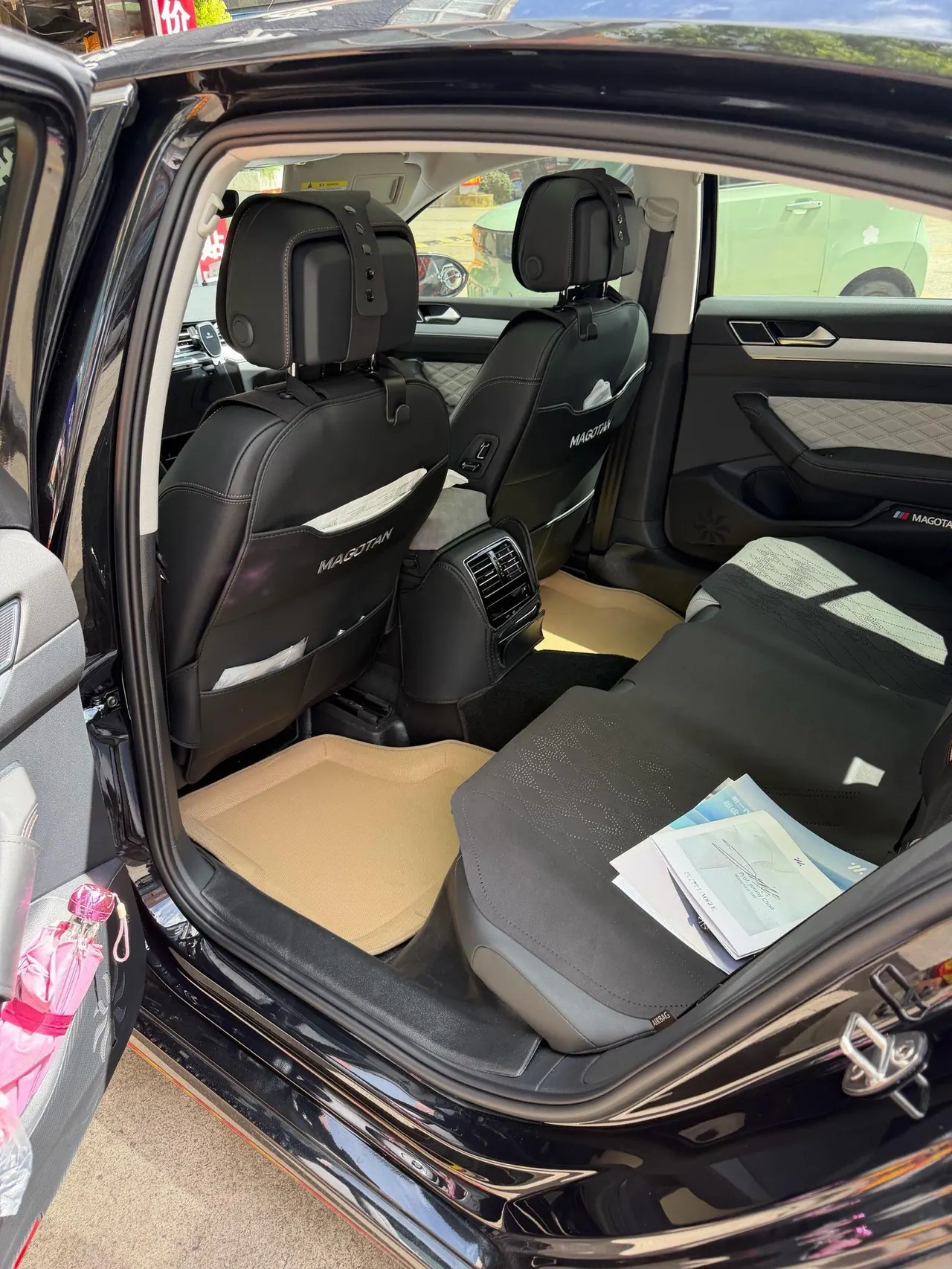 Volkswagen 2025 Magotan 2.0TSI 330TSI Luxury (Modified) Automatic Gear 3