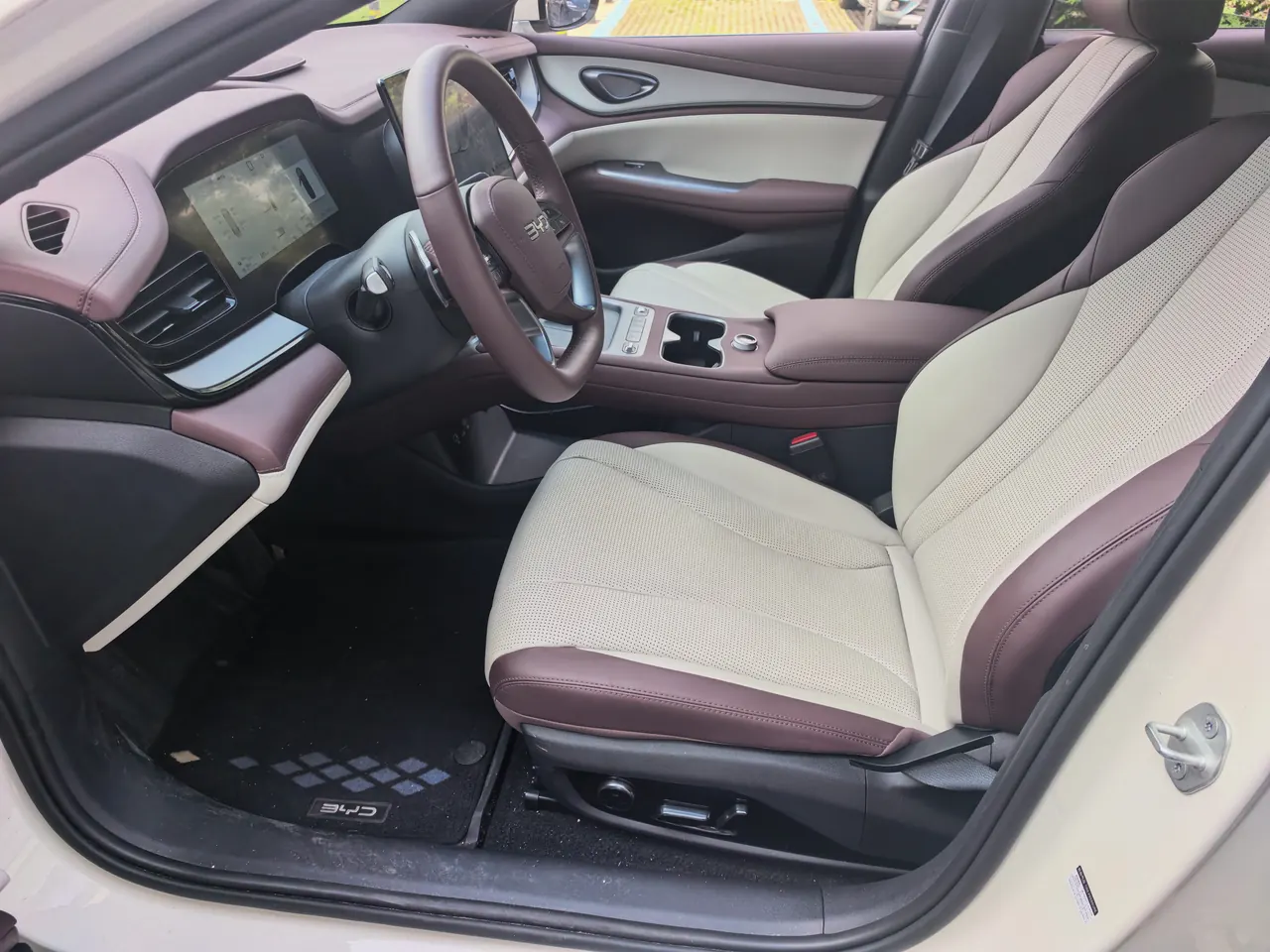 BYD 2026 Seal 07 DM-i 1.5T CVT 230km Flagship Automatic 4