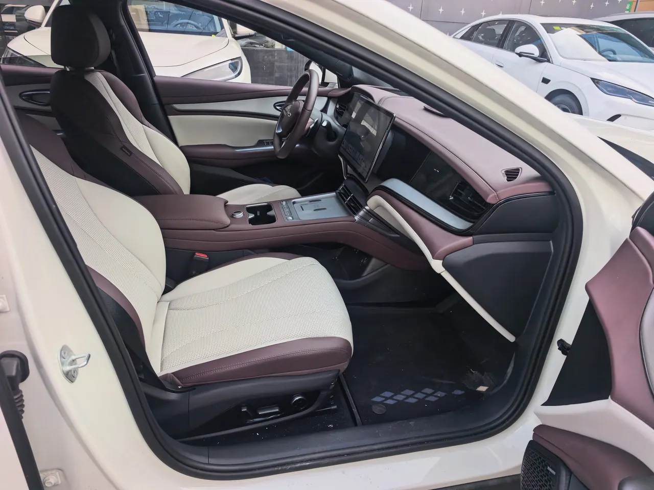 BYD 2026 Seal 07 DM-i 1.5T CVT 230km Flagship Automatic 6
