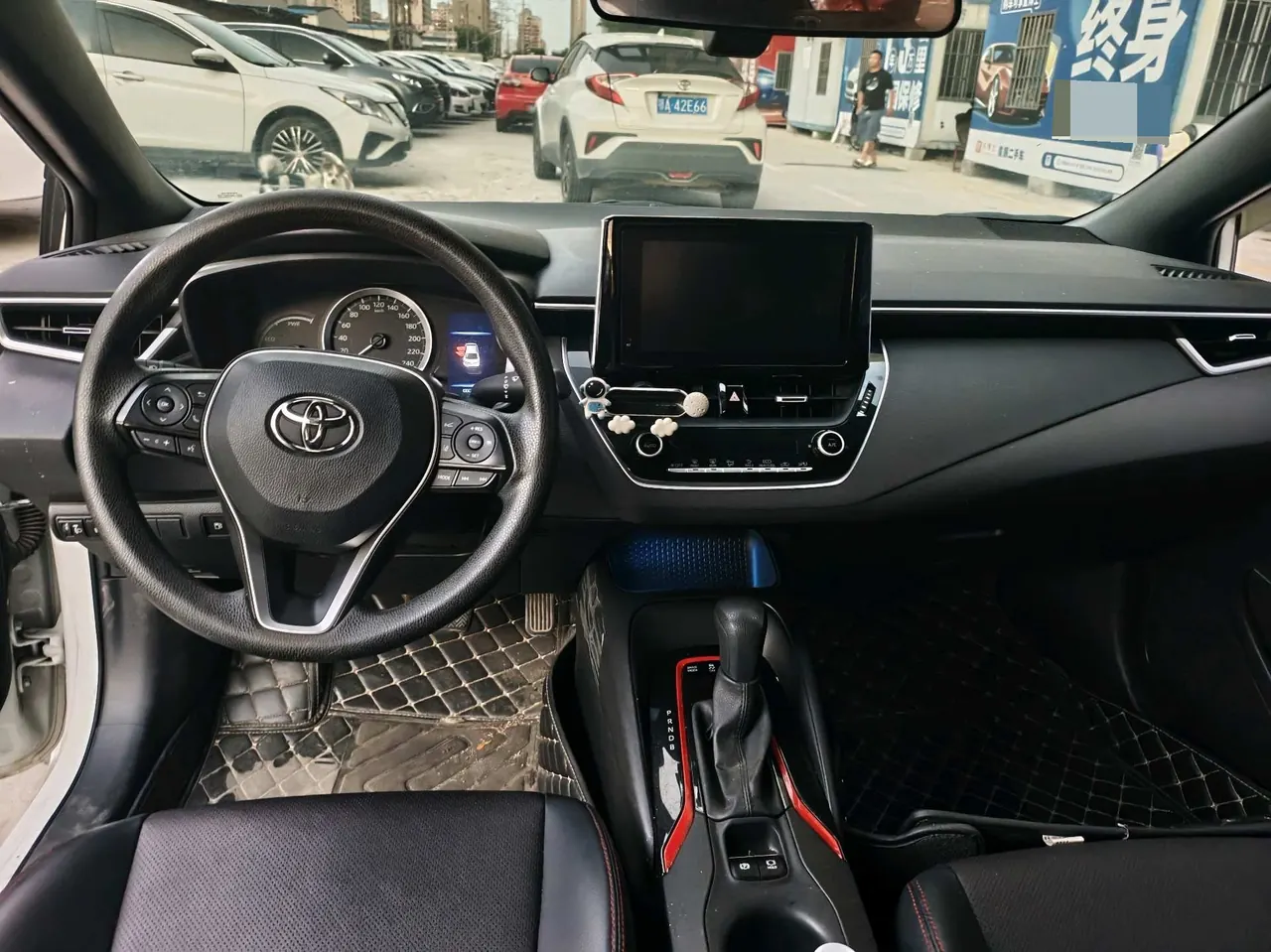 Toyota 2021 Lei Ling Shuangqing 1.8H Stepless Sports Edition Automatic Gear 5