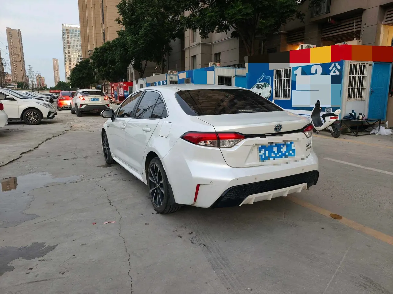 Toyota 2021 Lei Ling Shuangqing 1.8H Stepless Sports Edition Automatic Gear 9