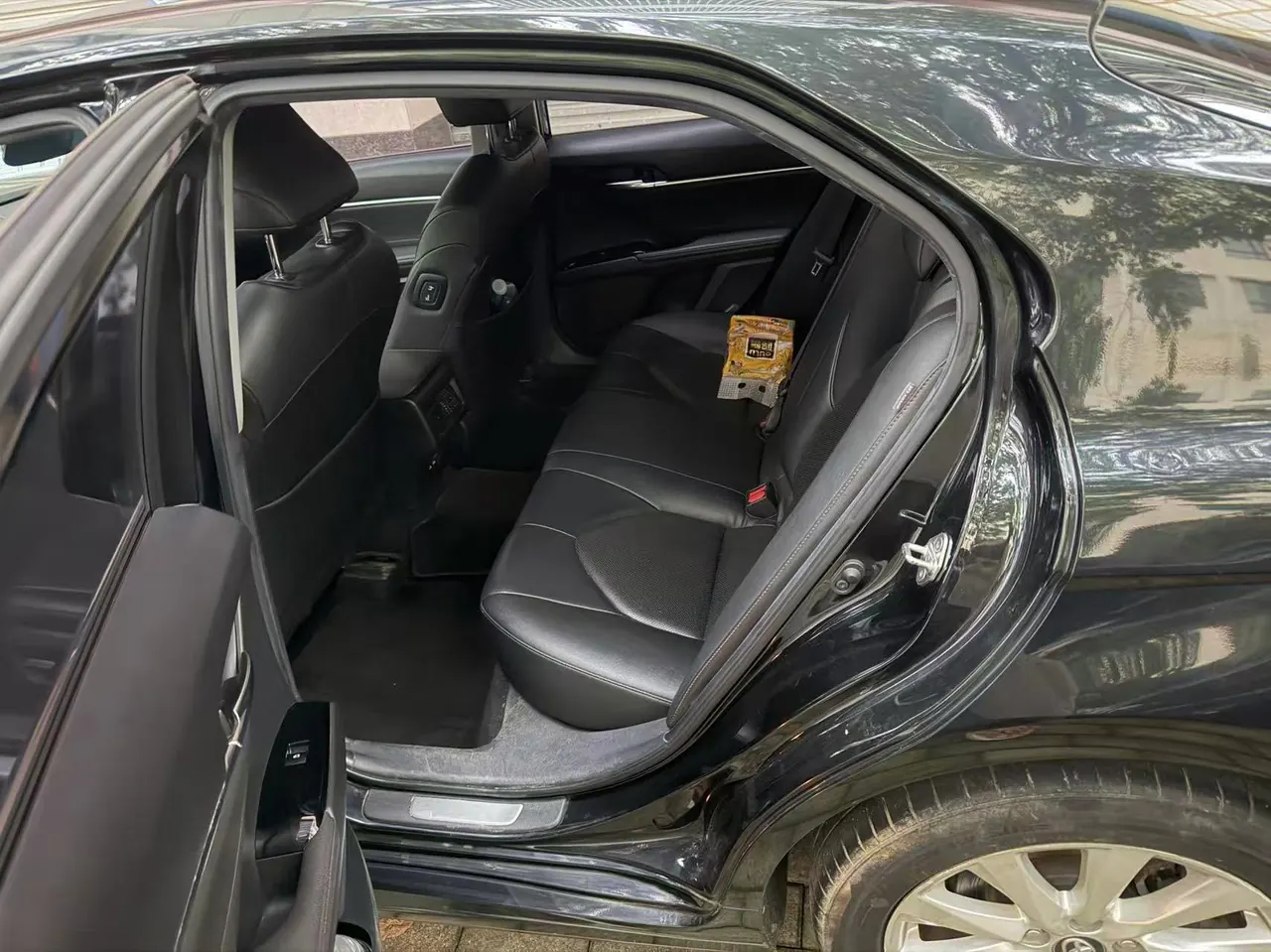 Toyota 2021 Camry 2.0G Stepless Deluxe Edition Automatic Gear 4