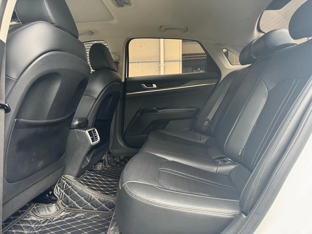 Kia 2021 K5 Keku 1.5T 270T CVVD Fashion Edition Automatic Gear 5
