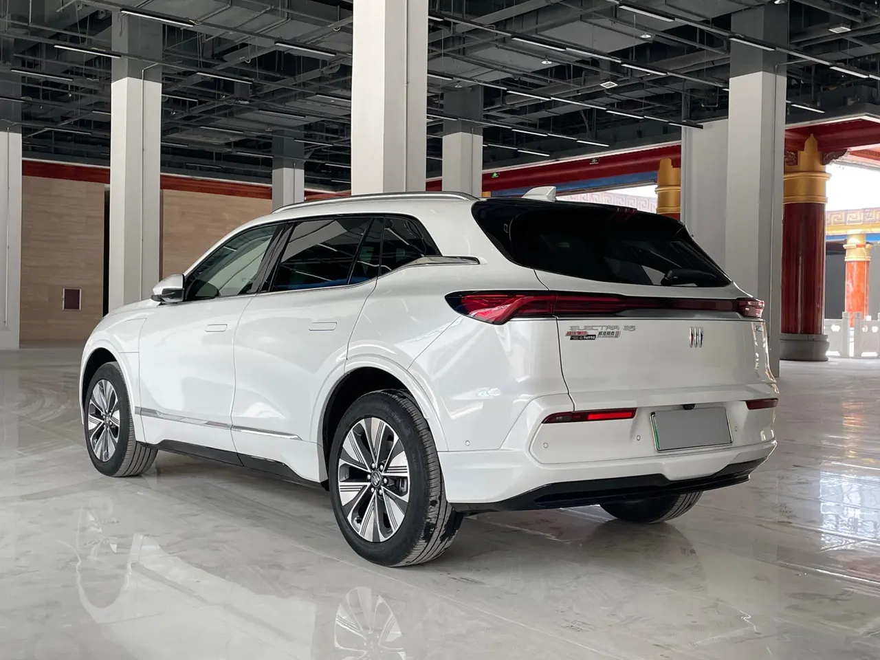Buick 2025 E 5 620KM Premium Edition Automatic Gear 7