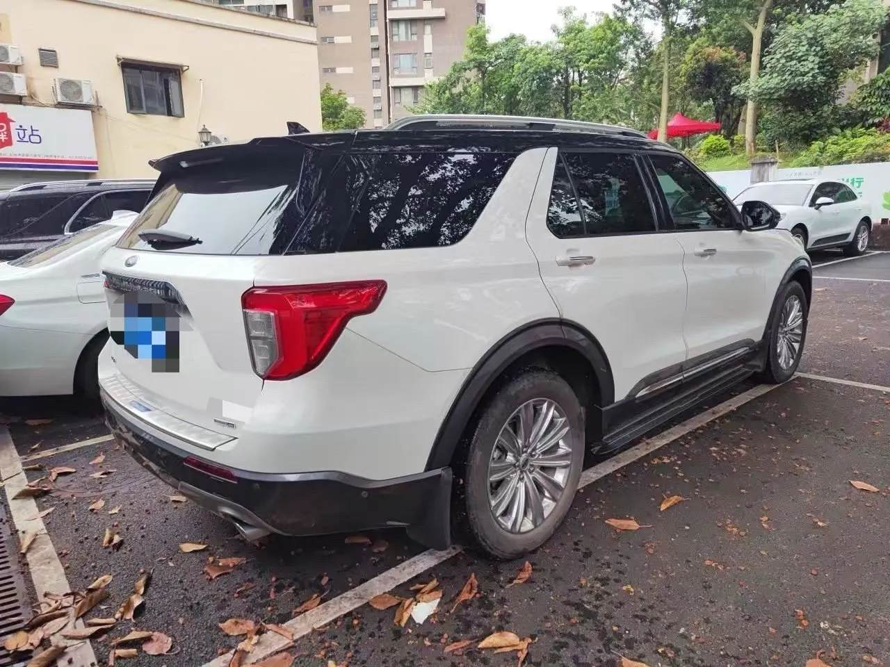 Ford 2020 Explorer 2.3T EcoBoost 285 Four-wheel Drive Titanium Edition 6-seat Automatic Gear 5