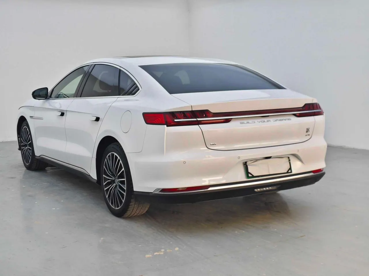 BYD 2020 Han DM 2.0T 4-wheel drive performance version noble automatic gear 6