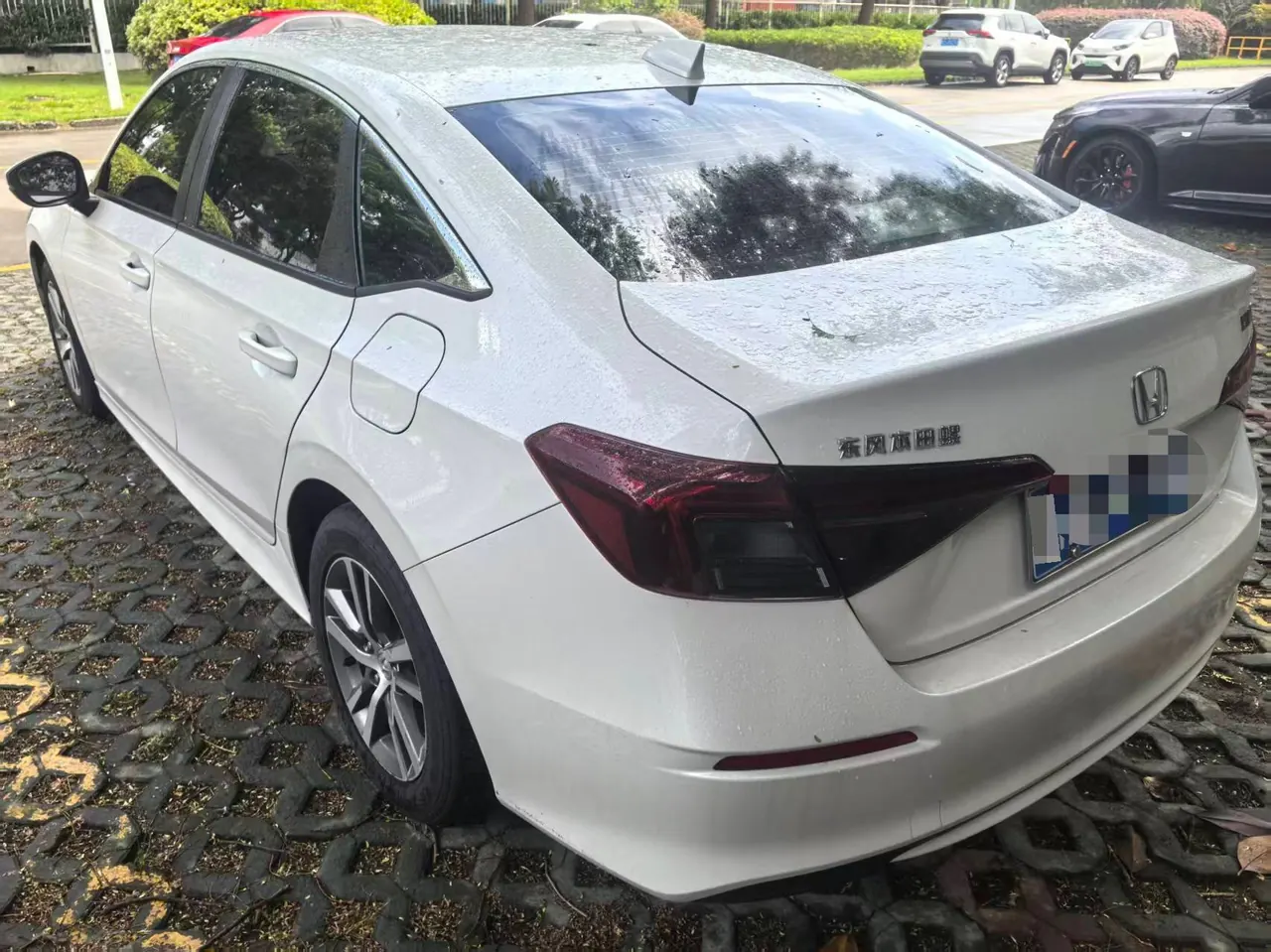 Honda 2025 Civic 1.5T Stepless 240TURBO Zhiqu Plus Automatic Gear 8