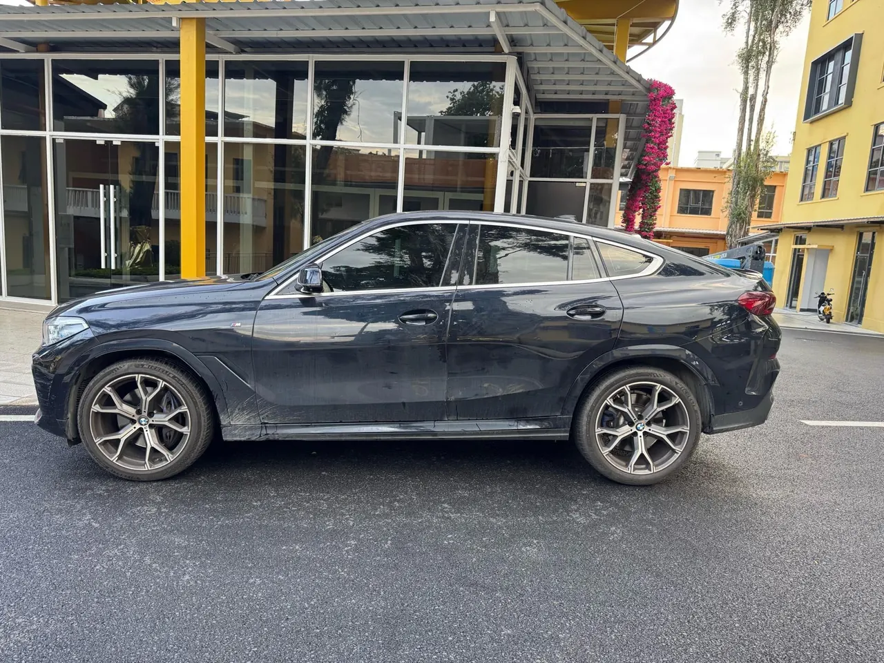 BMW X6 (Imported) 2021 X6 xDrive40i 3.0T Exclusive M Sports Suit Automatic Gear 8