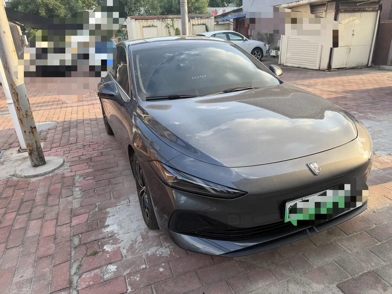 Roewe 2025 D7 DMH 1.5 World Championship Edition Automatic Gear 2