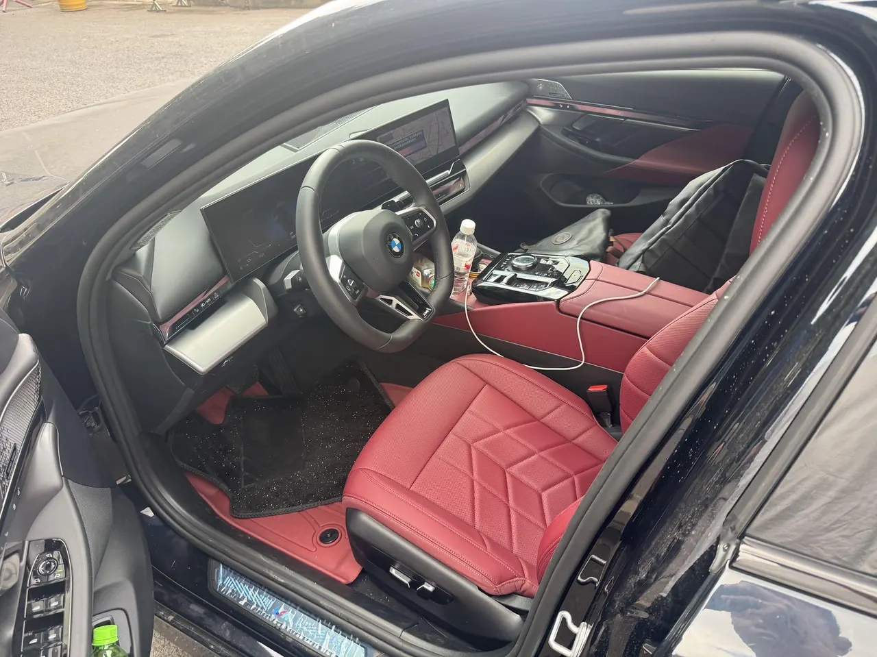 BMW 5 Series 2025 530Li 48V 2.0T Leading M Sports Suit Automatic Gear 2