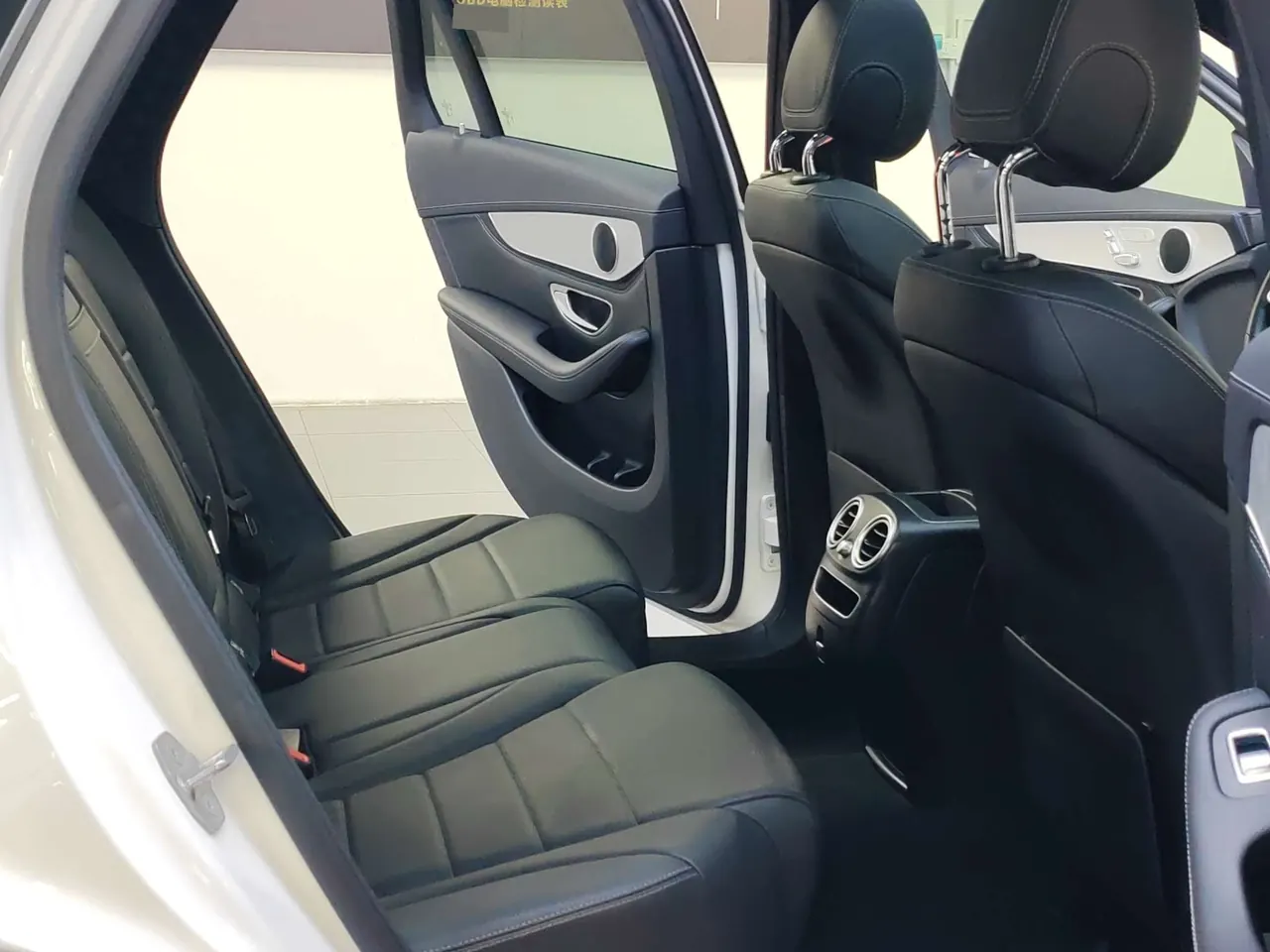 Mercedes Benz 2020 GLC 260 L 4MATIC 2.0T Dynamic Automatic 13
