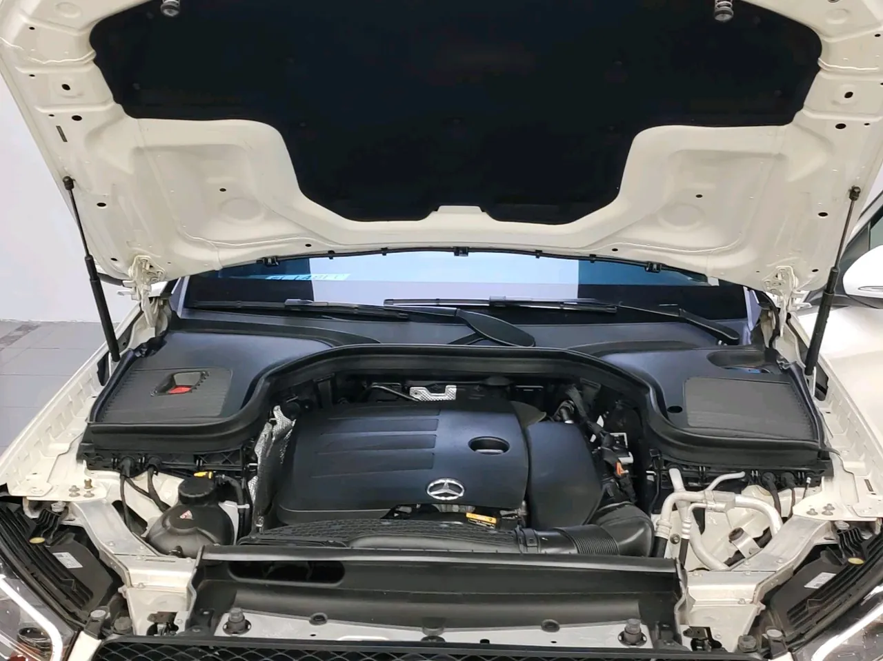 Mercedes Benz 2020 GLC 260 L 4MATIC 2.0T Dynamic Automatic 15