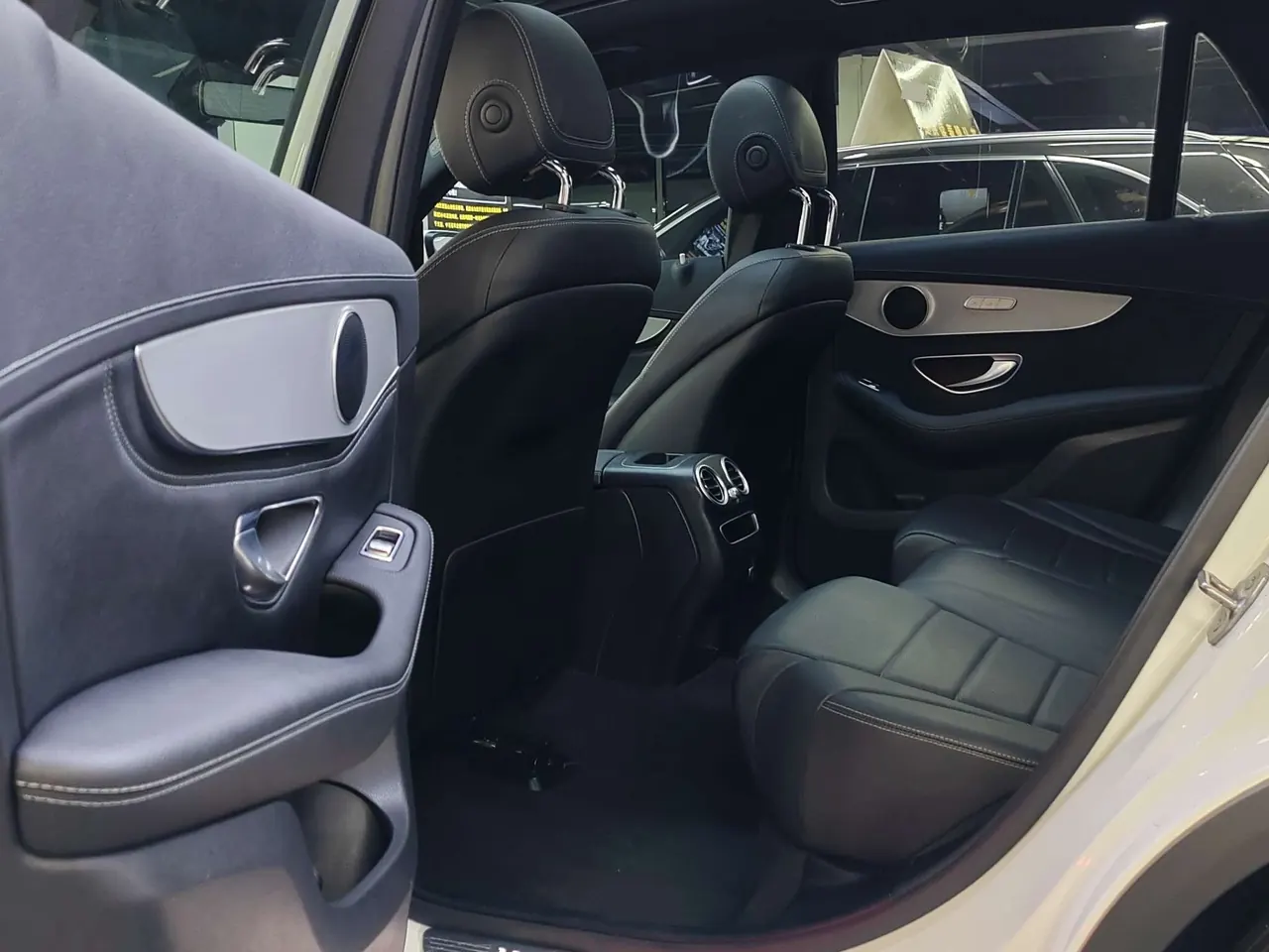 Mercedes Benz 2020 GLC 260 L 4MATIC 2.0T Dynamic Automatic 19