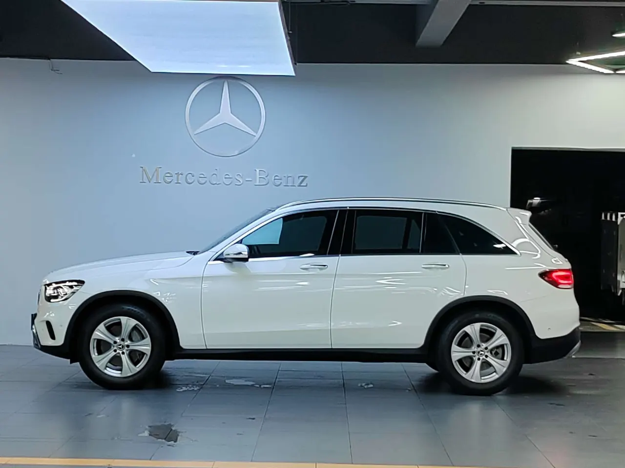 Mercedes Benz 2020 GLC 260 L 4MATIC 2.0T Dynamic Automatic 4