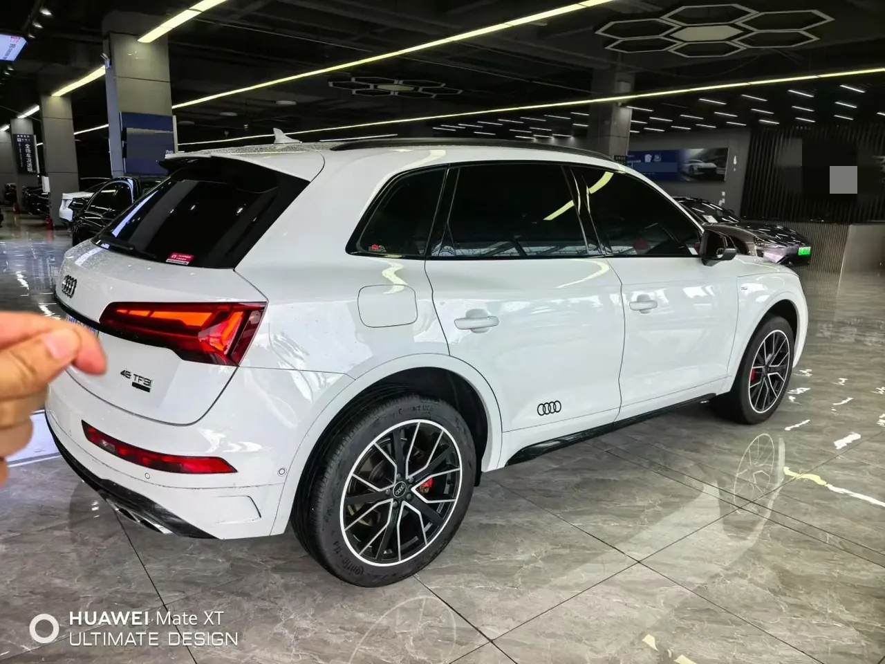 Audi 2025 Q5L 2.0TFSI 45TFSI 45th Anniversary Collection Edition Quattro Deluxe Dynamic Automatic 5