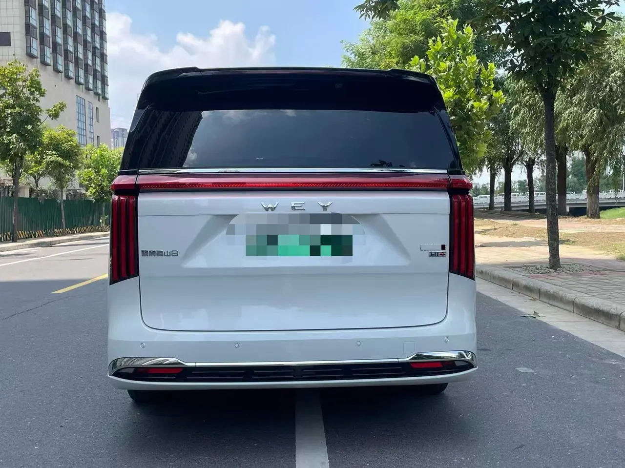 WEY 2025 VV7 Hi4 1.5T Four-Wheel-Drive Automatic Model 4