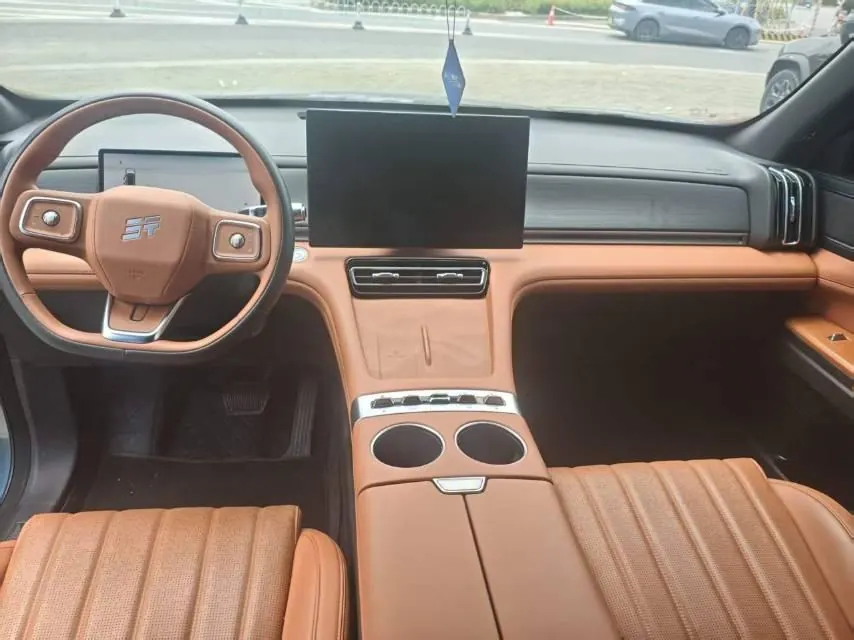 Jetour 2025 Shanhai L7 PLUS 1.5T 220km Flagship 7-seat Automatic Gear 4