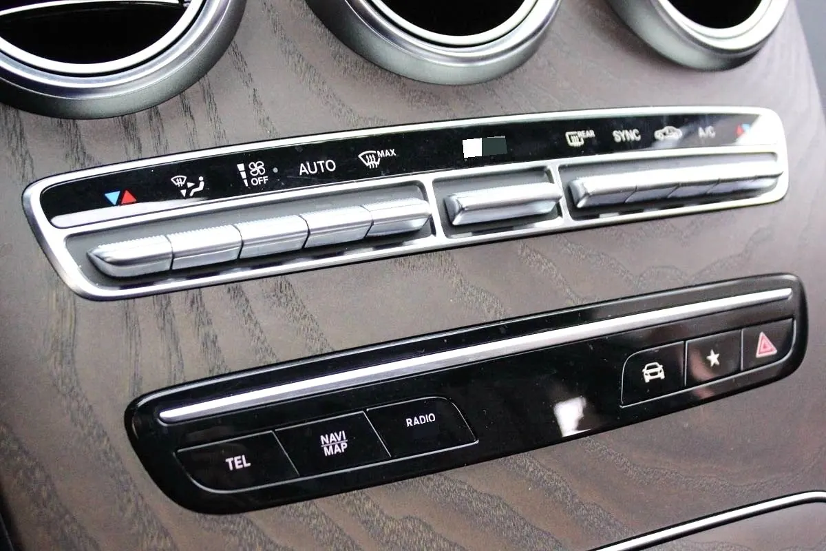 Mercedes Benz 2020 GLC 260 L 4MATIC 2.0T Luxury Automatic 5