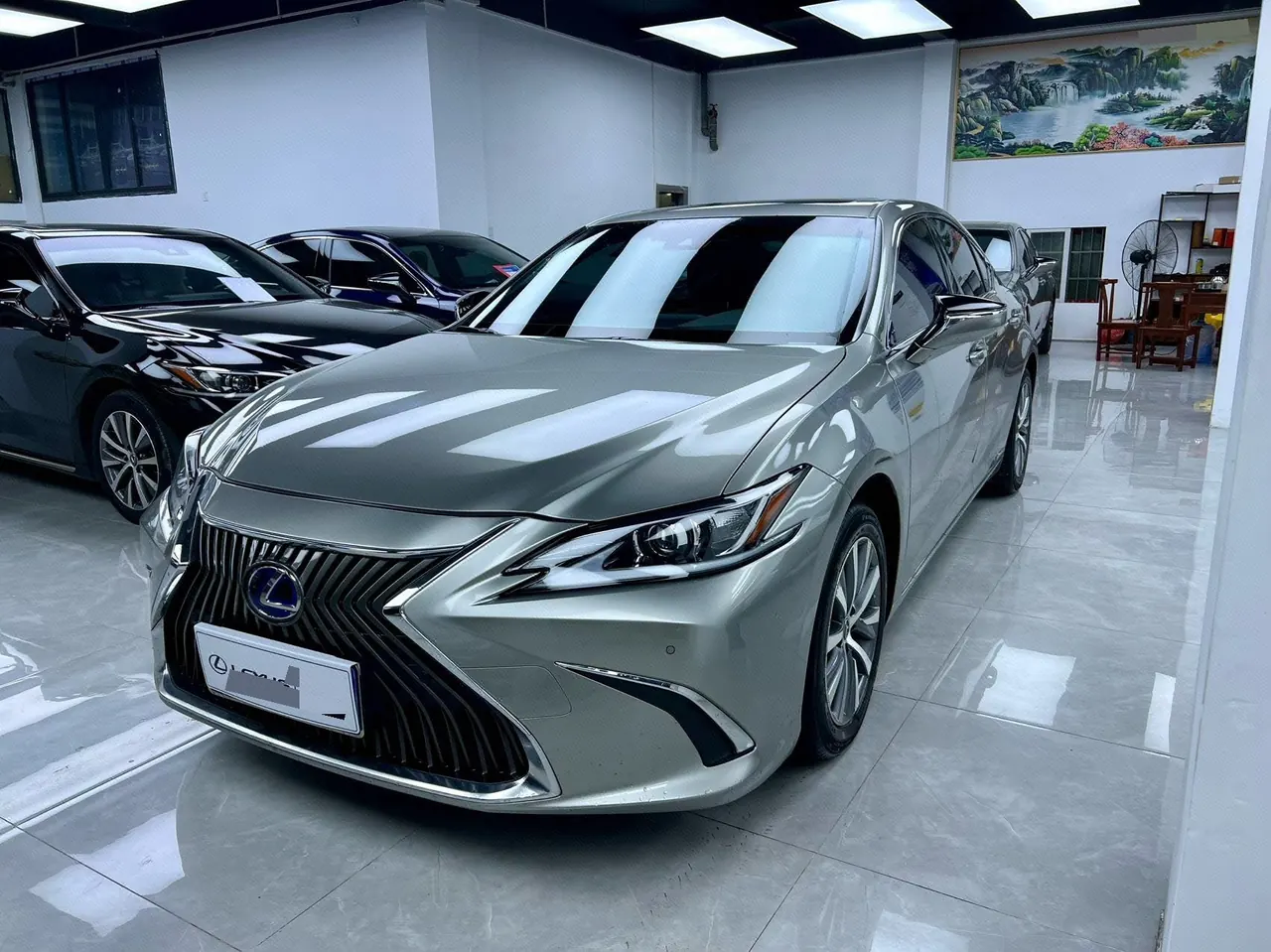 Open image lightbox: Lexus ES (Imported) 2020 ES300h 2.5 Stepless Excellence Edition Automatic Gear
