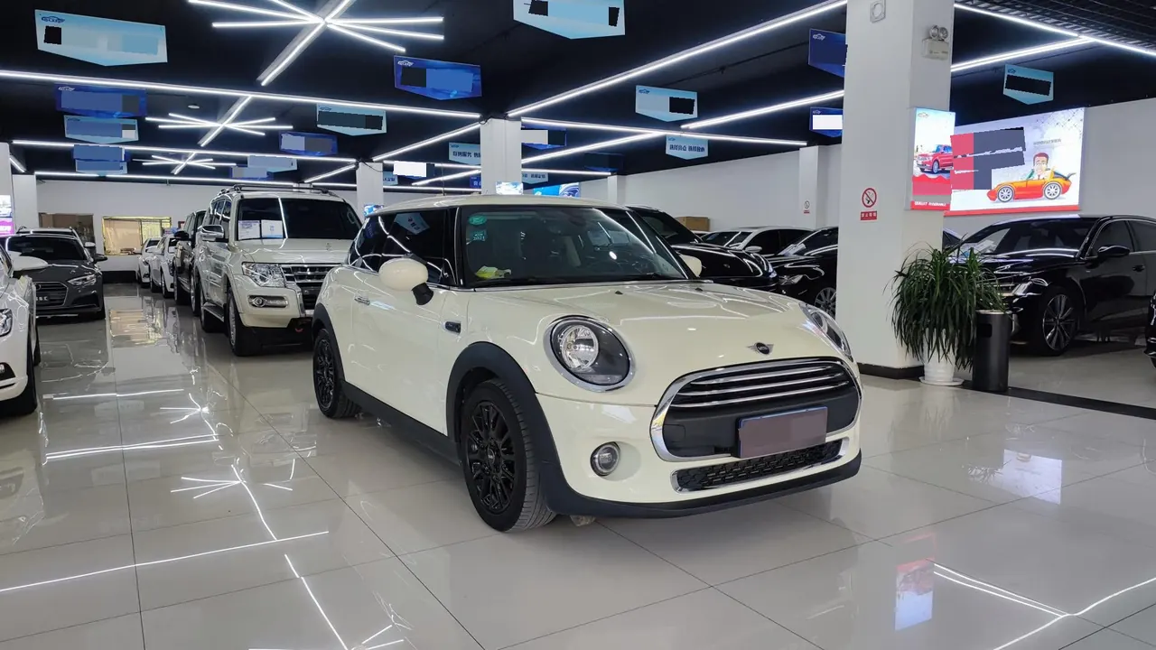 MINI Mini 5-Door (Imported) 2020 Mini One 1.5T Automatic Gear 3