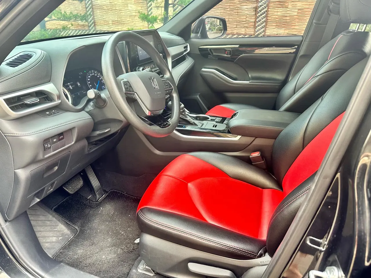 Toyota 2021 Crown Land 2.5 Stepless Two-Drive Elite Automatic Gear 4