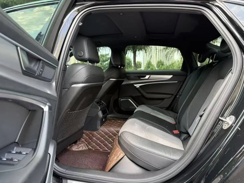 Audi 2020 A6L 2.0TFSI 45TFSI Quattro Selected Dynamic Automatic 6