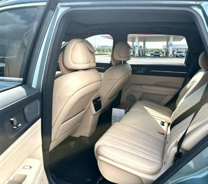 Jetour 2025 Shanhai L7 PLUS 1.5T 220km Flagship 7-seat Automatic Gear 3