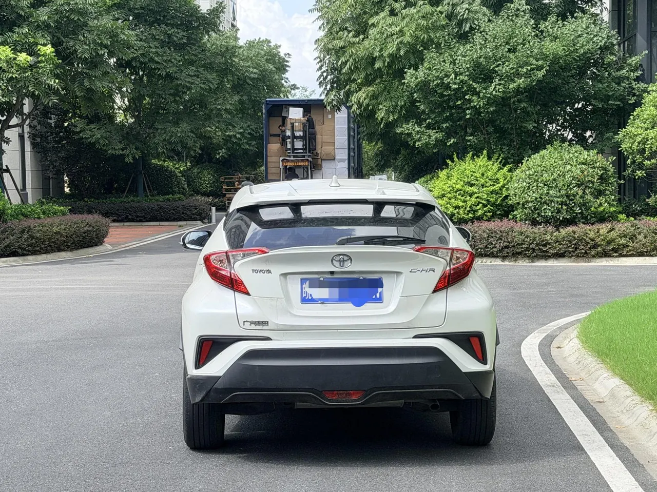 Toyota 2020 C- HR 2.0 stepless leading version of automatic gear 3