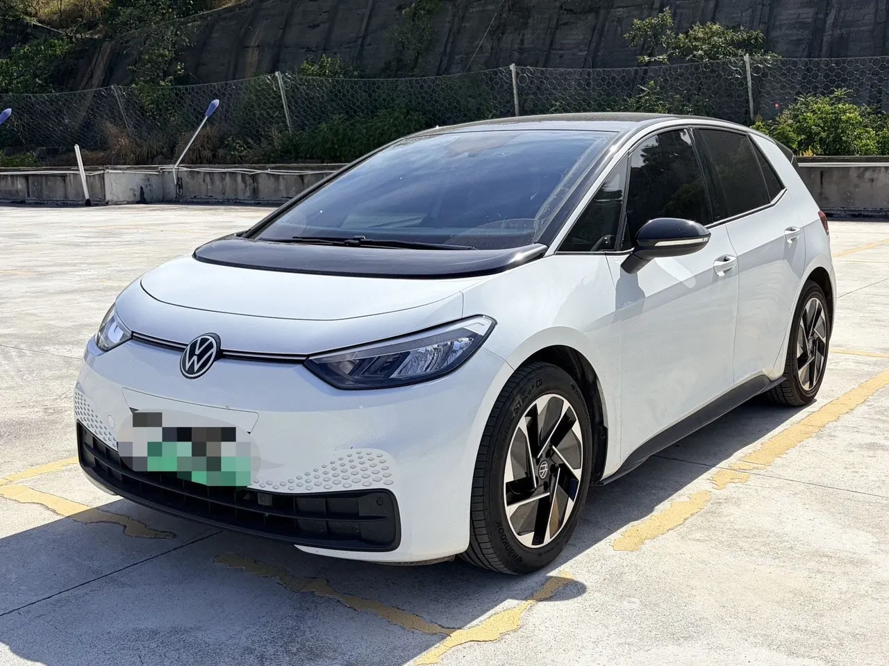 打开图片灯箱:Volkswagen 2024 ID. 3 Pure Intelligence Enjoyment Version, Automatic Transmission